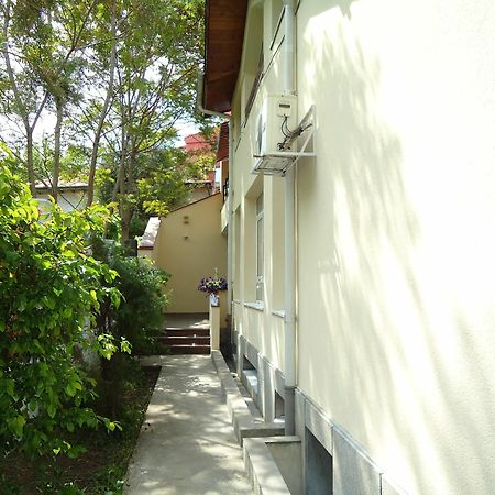 Central Villa Bucureşti Exterior foto